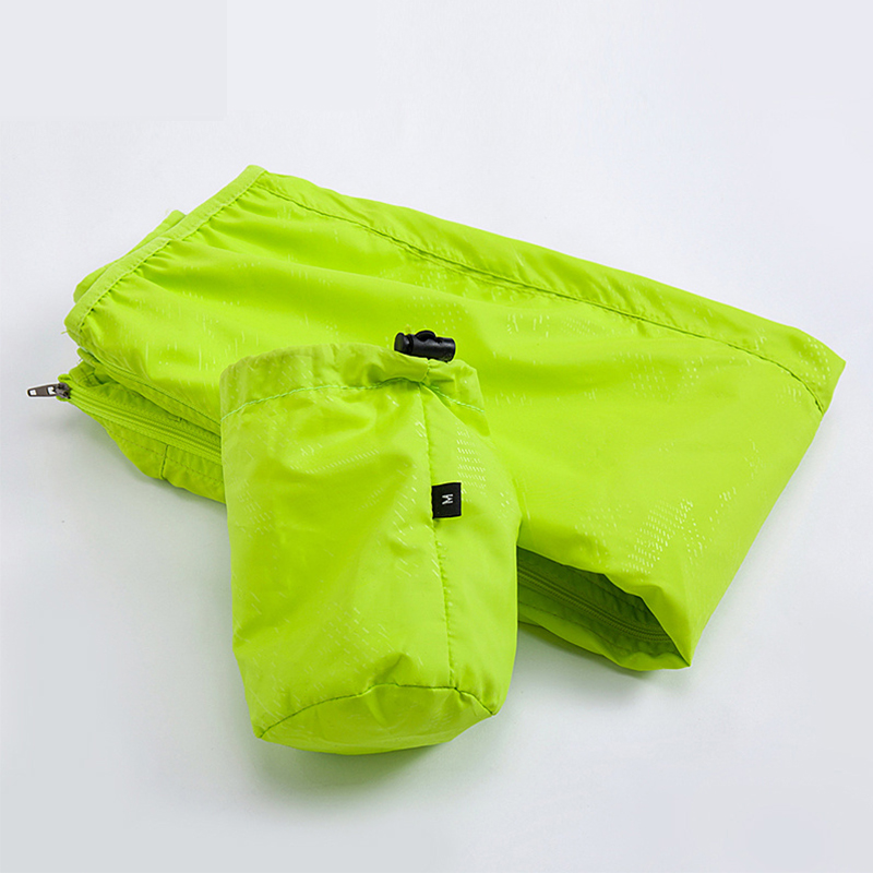 Giacca antipioggia da campeggi - Fishing Rain Suit recensione e prezzo