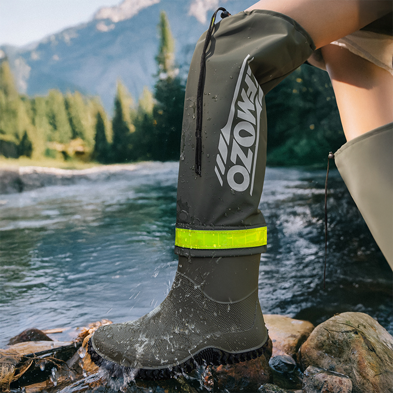 Stivali da Pioggia Pieghevoli  - Fishing Boots recensione e prezzo
